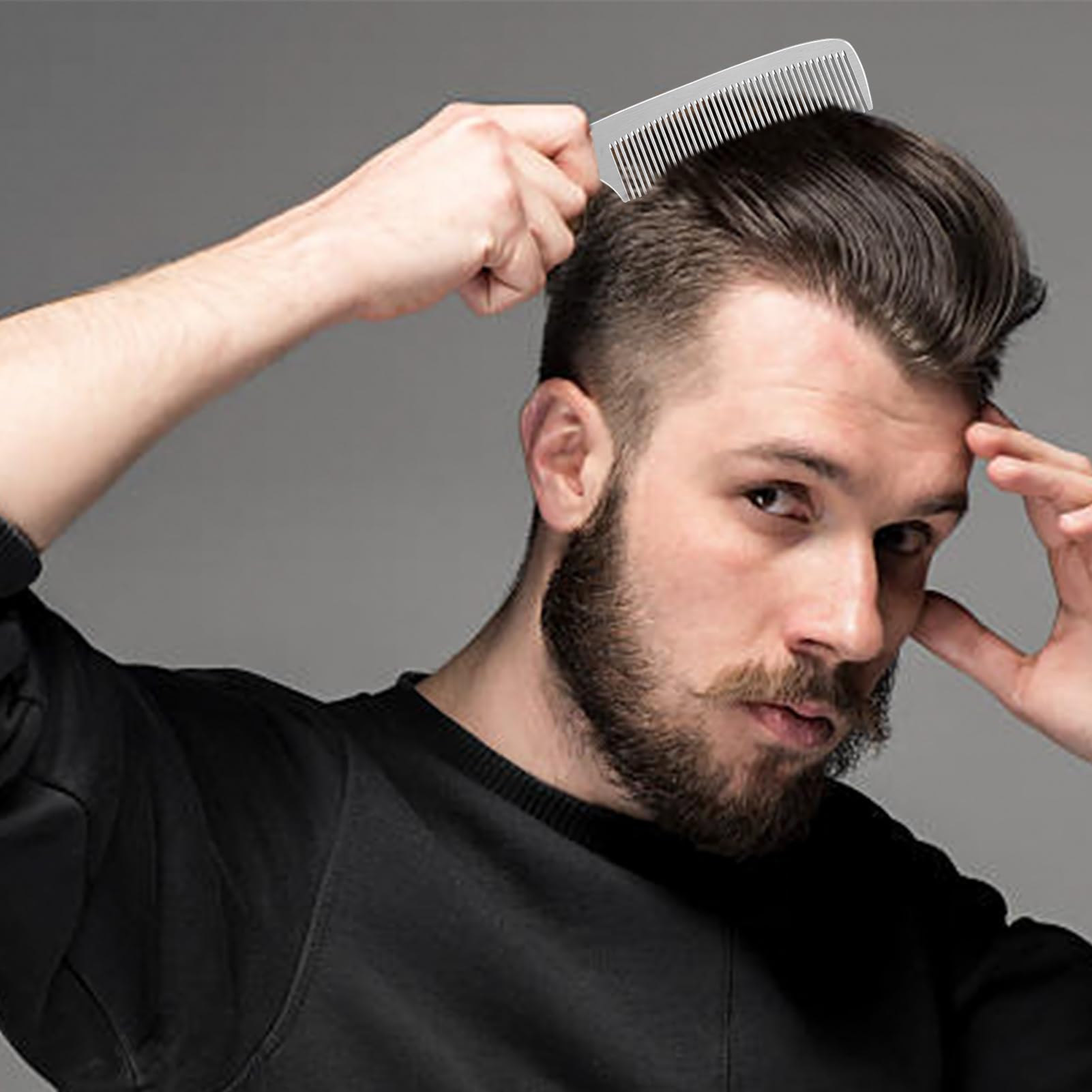 CGBARBER all-hair-types set fits professionals and home use.