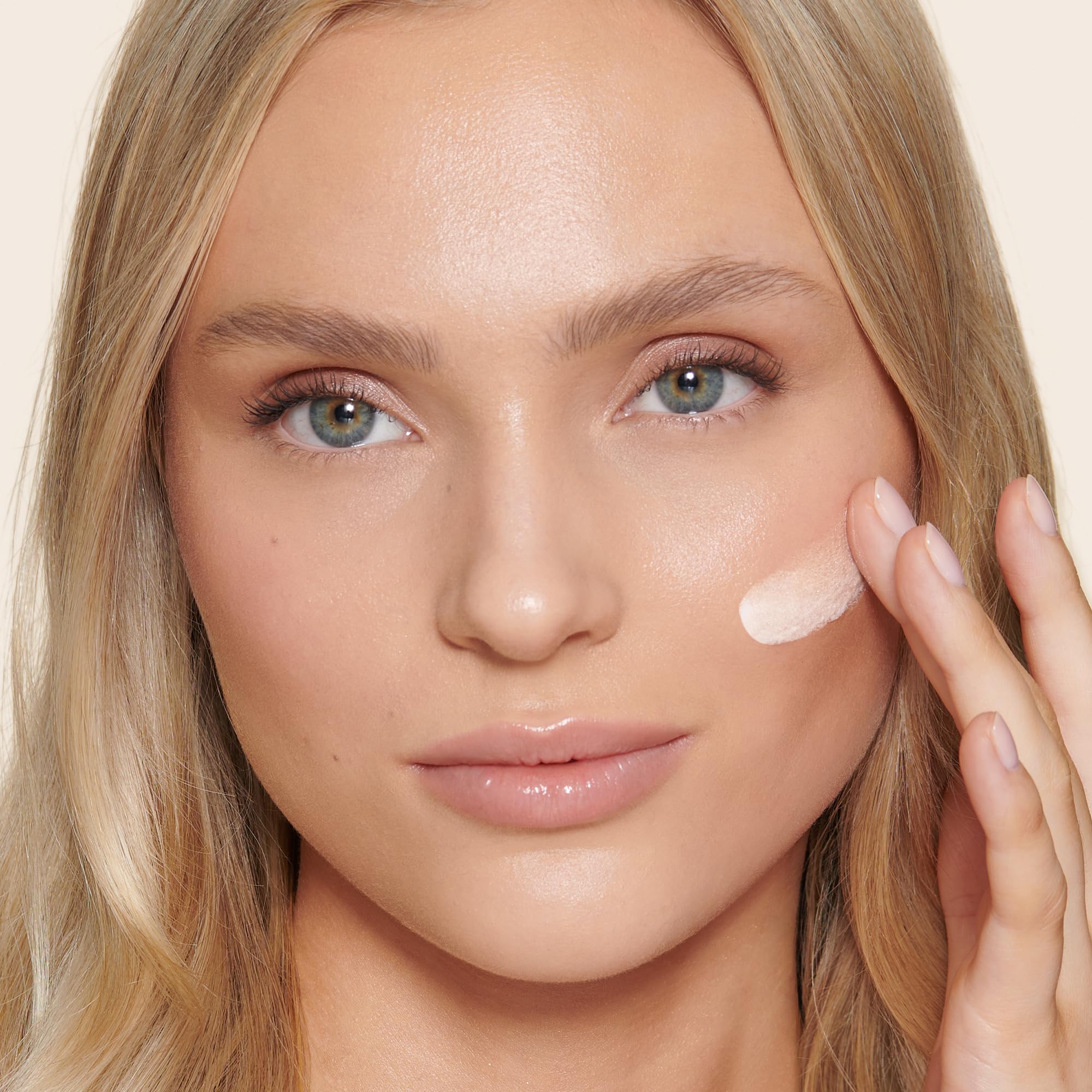 Finger blend application demonstrates quick, natural blending for hydrated skin glow