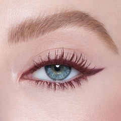 Charlotte Tilbury Pillow Talk Eyeliner waterproof, humidity-proof finish for long-lasting wear.