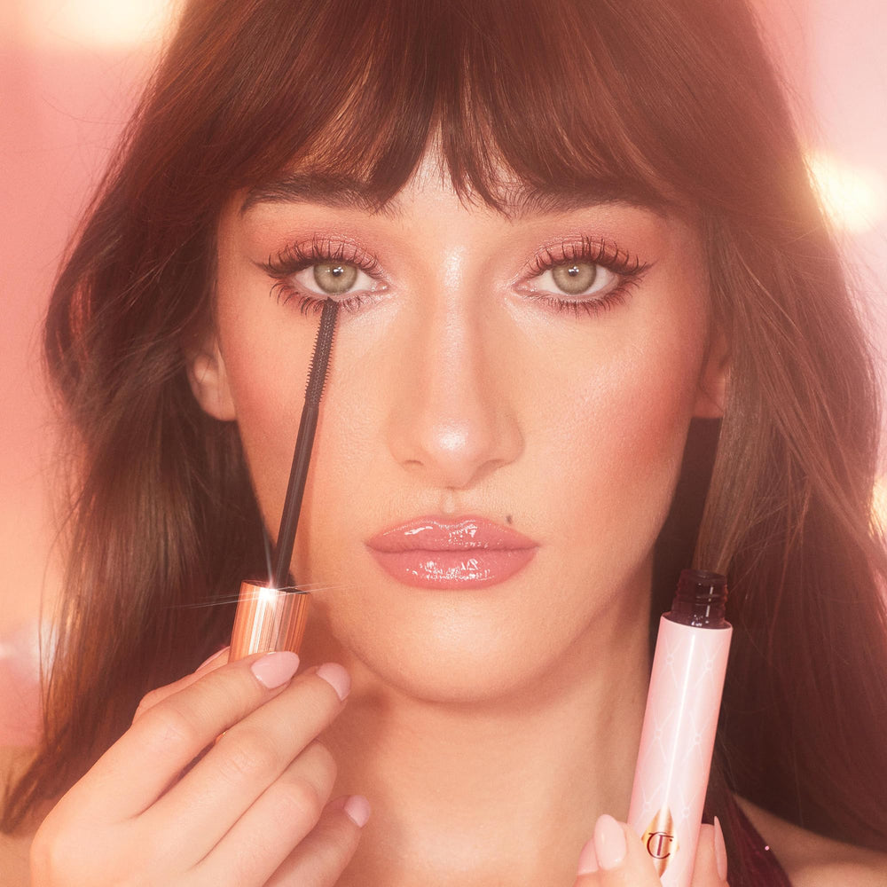 Charlotte Tilbury Pillow Talk Push Up Lashes mascara offers 24-hour smudge-proof wear.