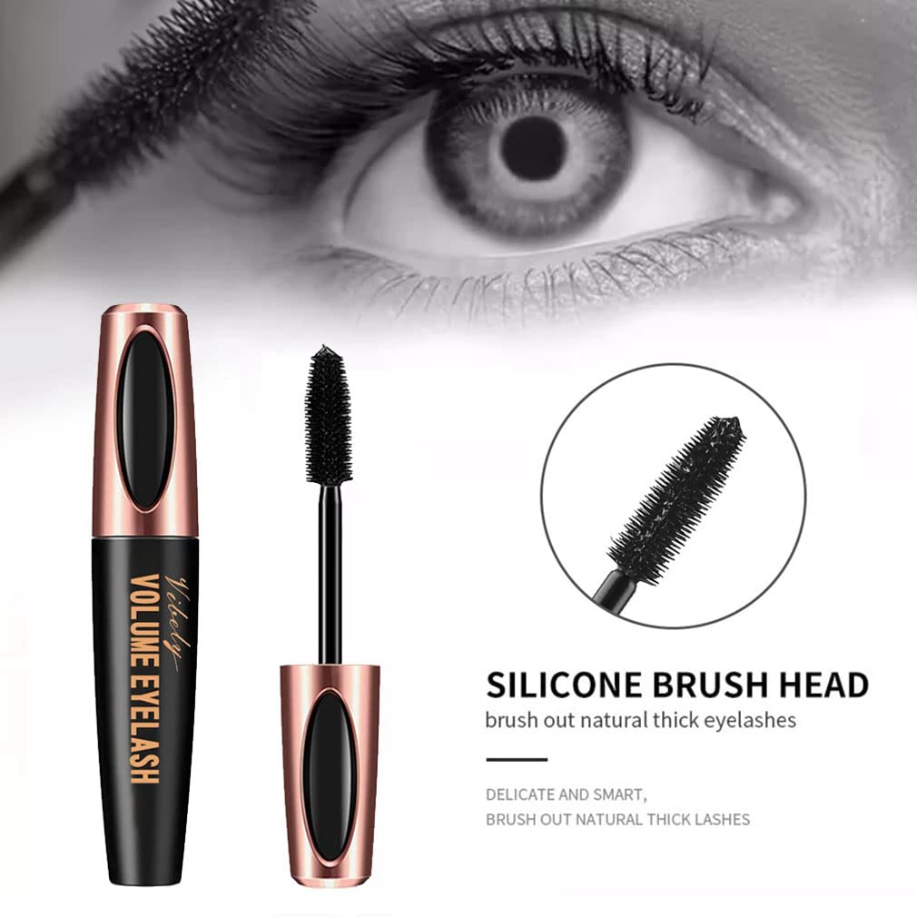 Charm Kiss no-clump formula for even coats and bold lashes
