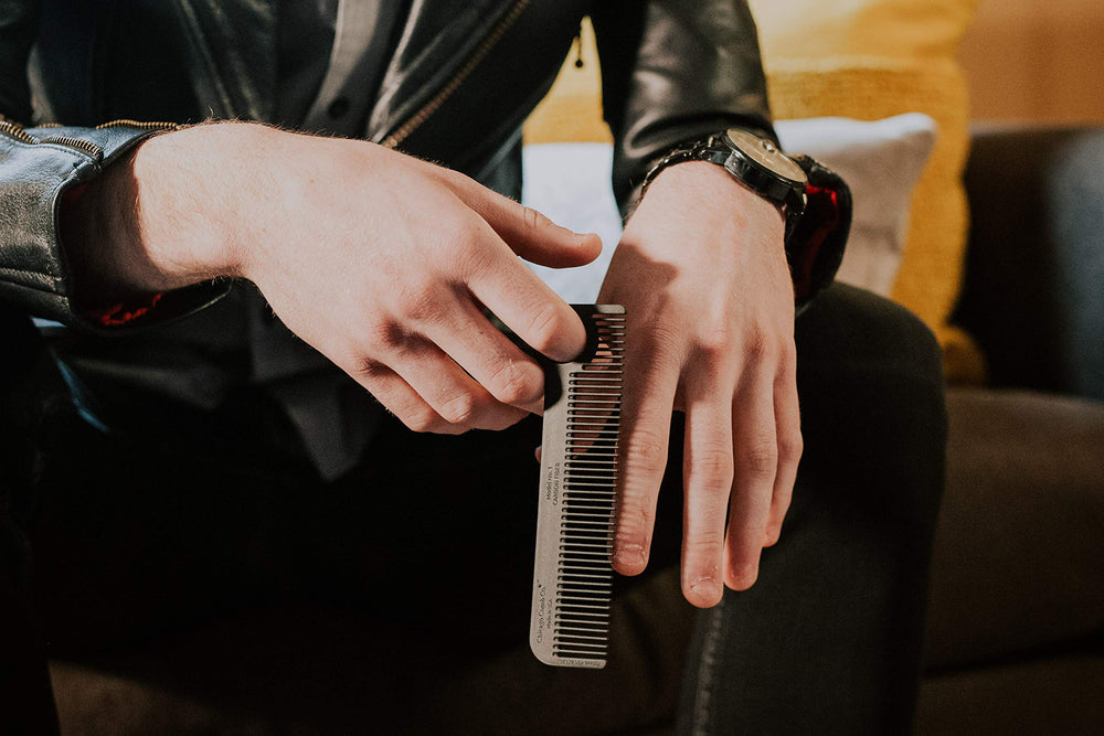 Chicago Comb Model 1 anti-static carbon fiber reduces static buildup during brushing.