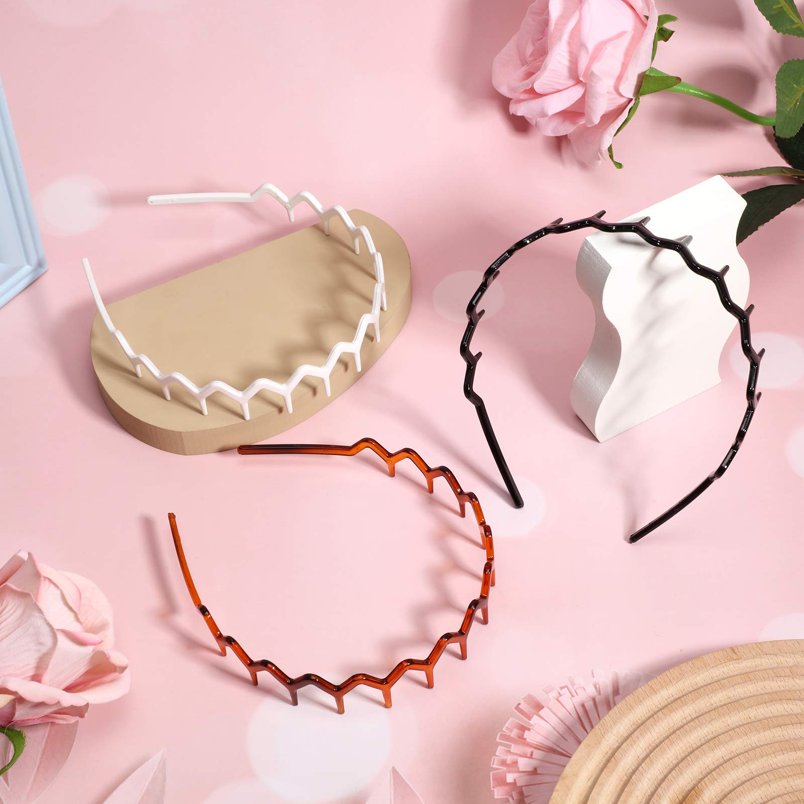 Chuangdi zigzag headbands styled with outfits for daily use and events.