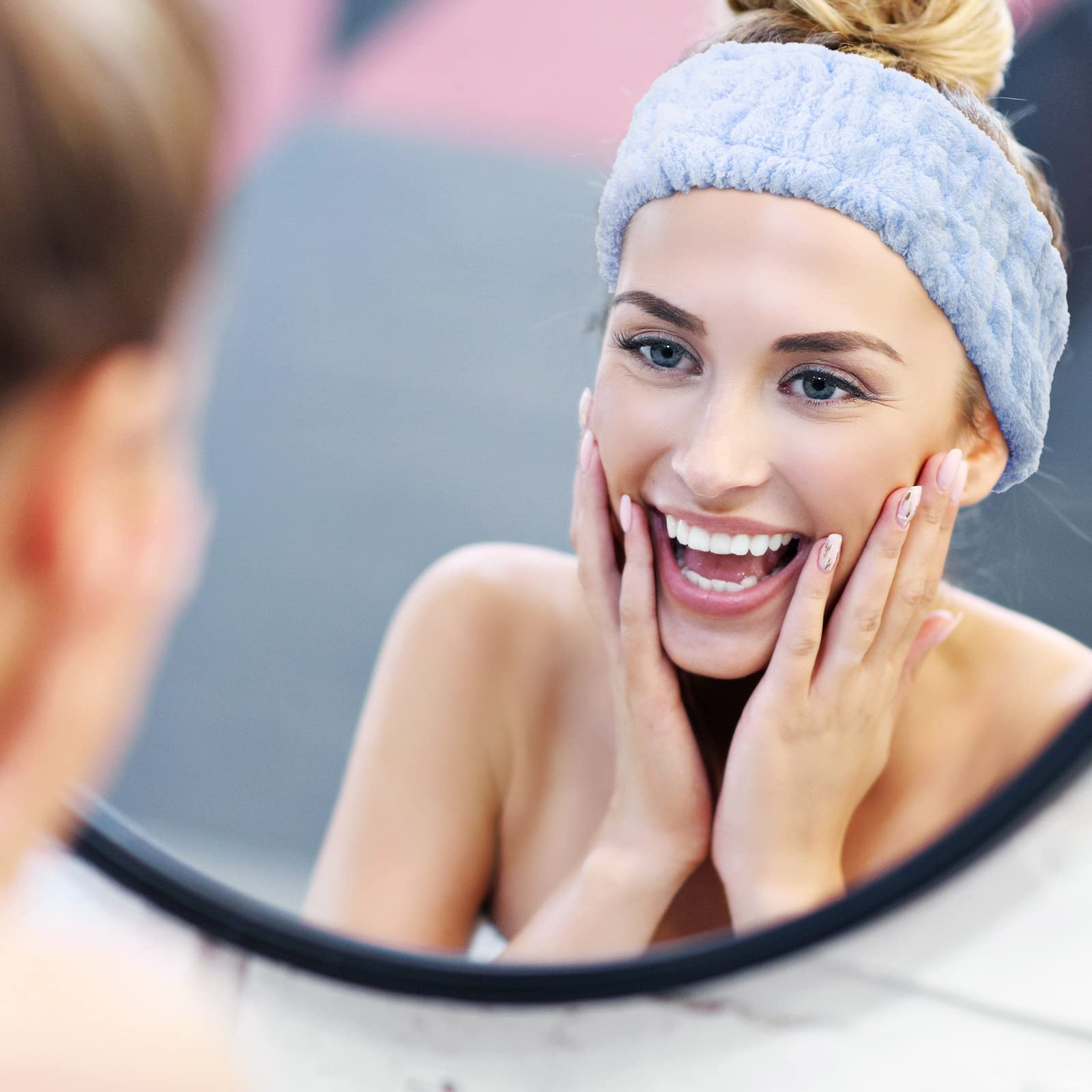 Chuangdi spa headband blue used during makeup session