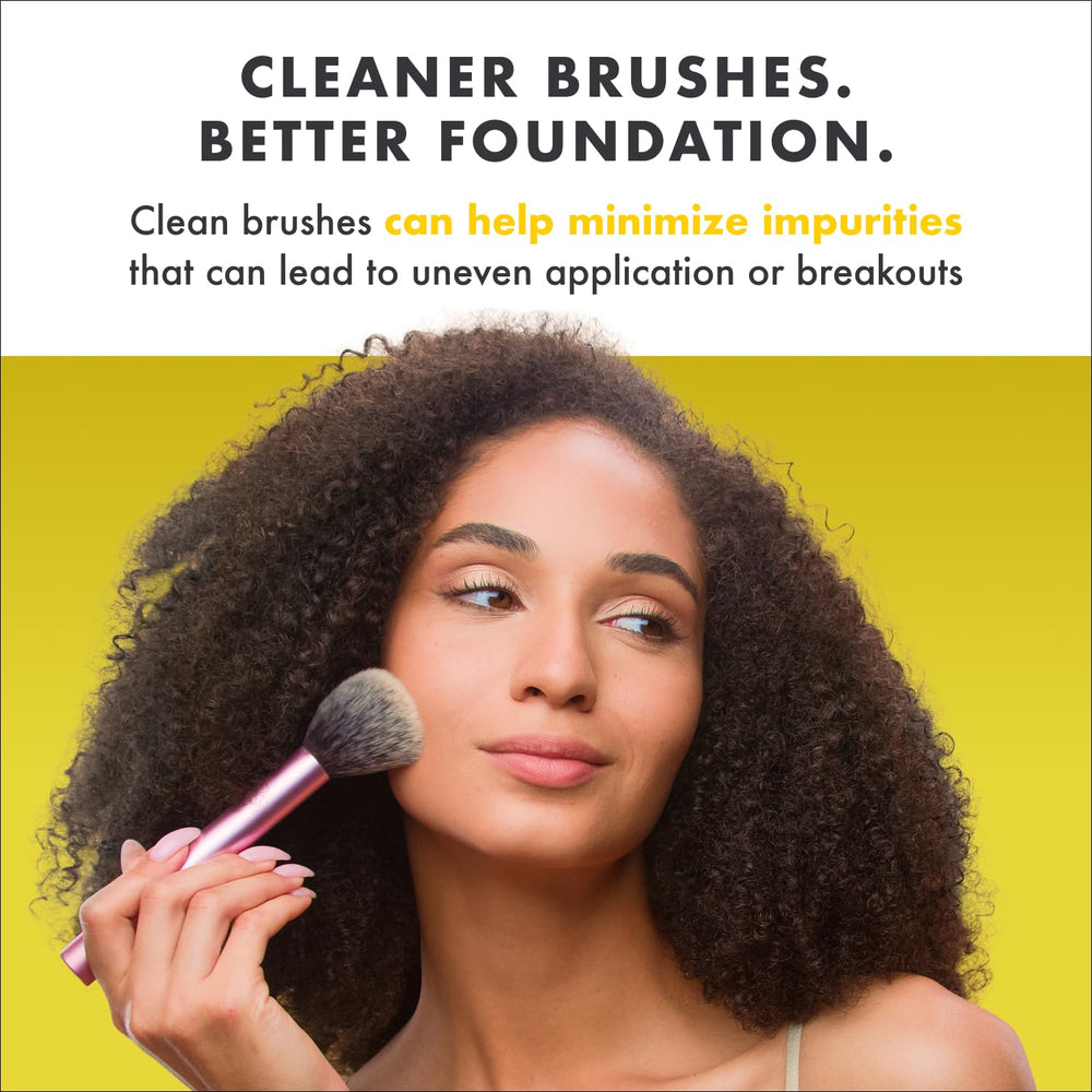 Aluminum tin used for dipping brushes in the solution.