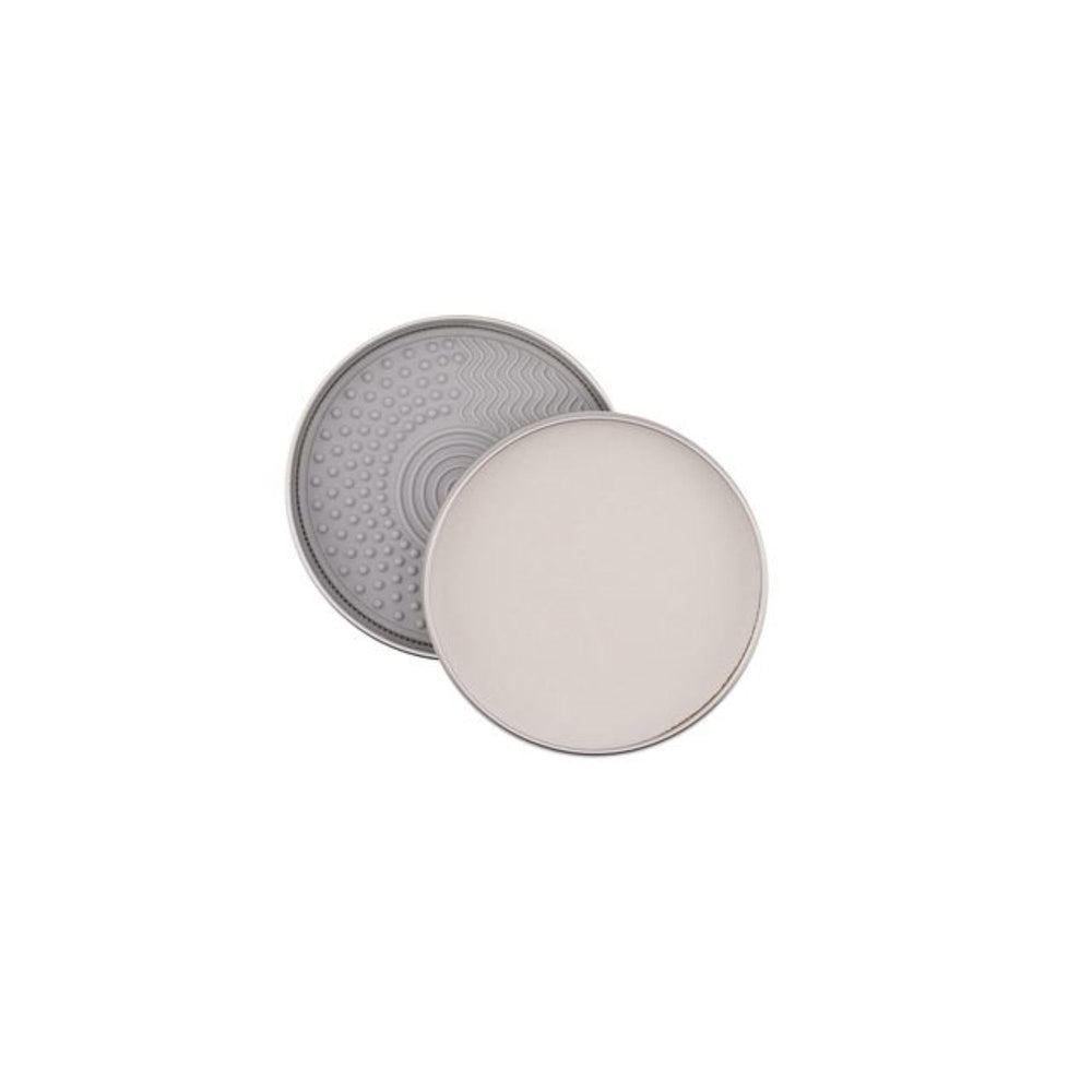 Cinema Secrets brush cleaner soap in action demonstrates effective cleansing with the integrated scrubber