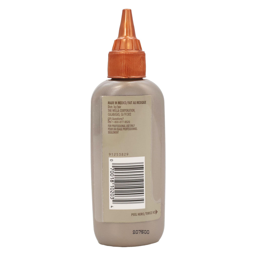Aftercare concepts for color longevity with Clairol Beautiful Collection Gray Solution.