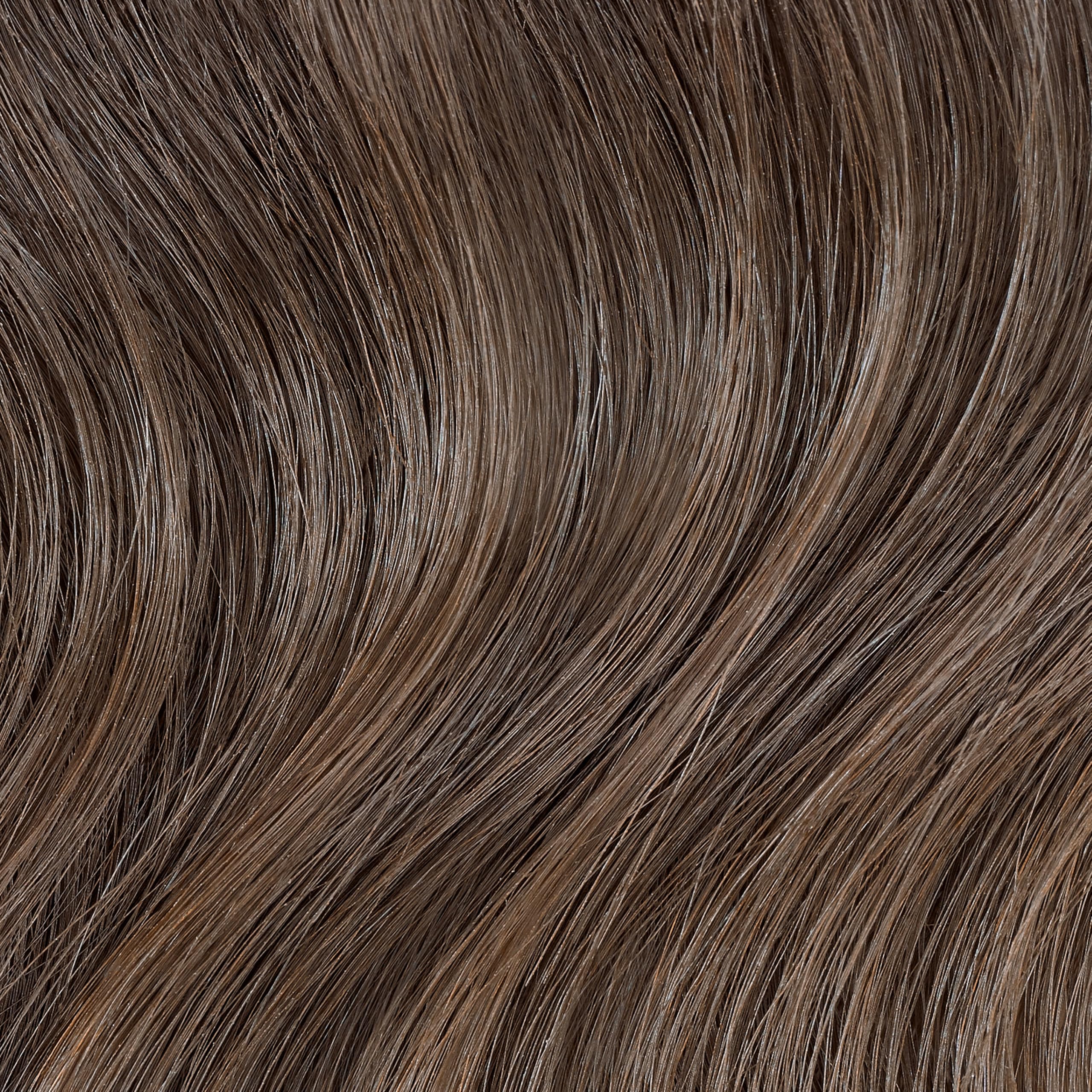 Clairol Professional Liquicolor 7NN Med Neutral Blonde bottle for precise application