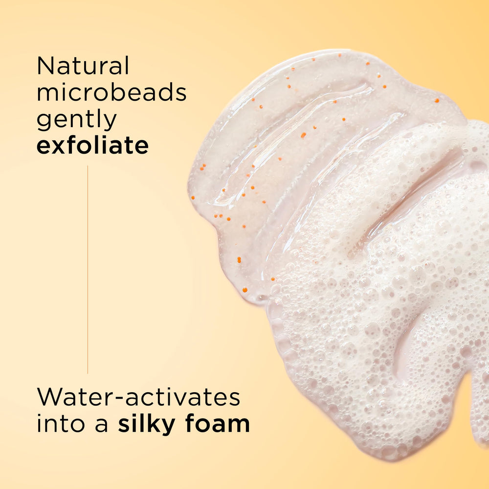Close-up showing pore-refreshing effect of Clarins One-Step Gentle Exfoliating Cleanser