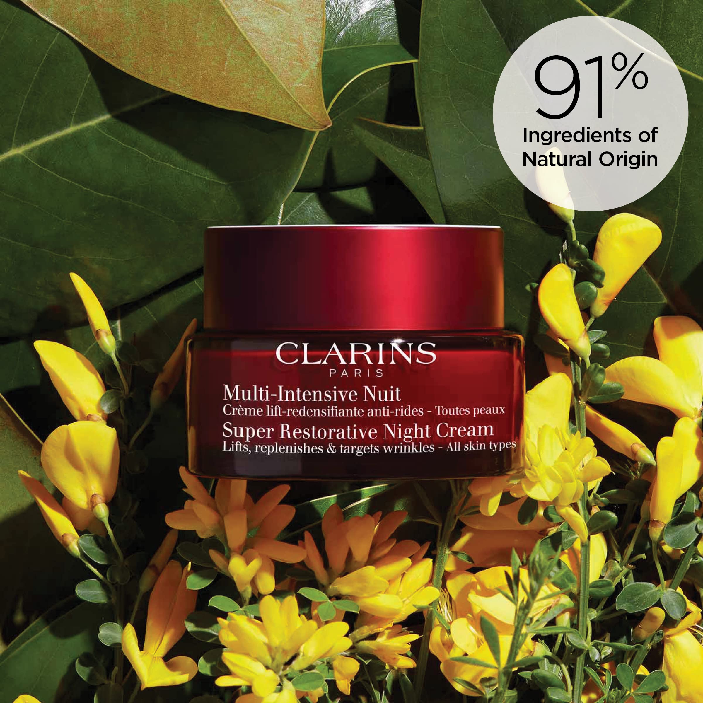 Elasticidad restaurada gracias a la crema nocturna de Clarins.
