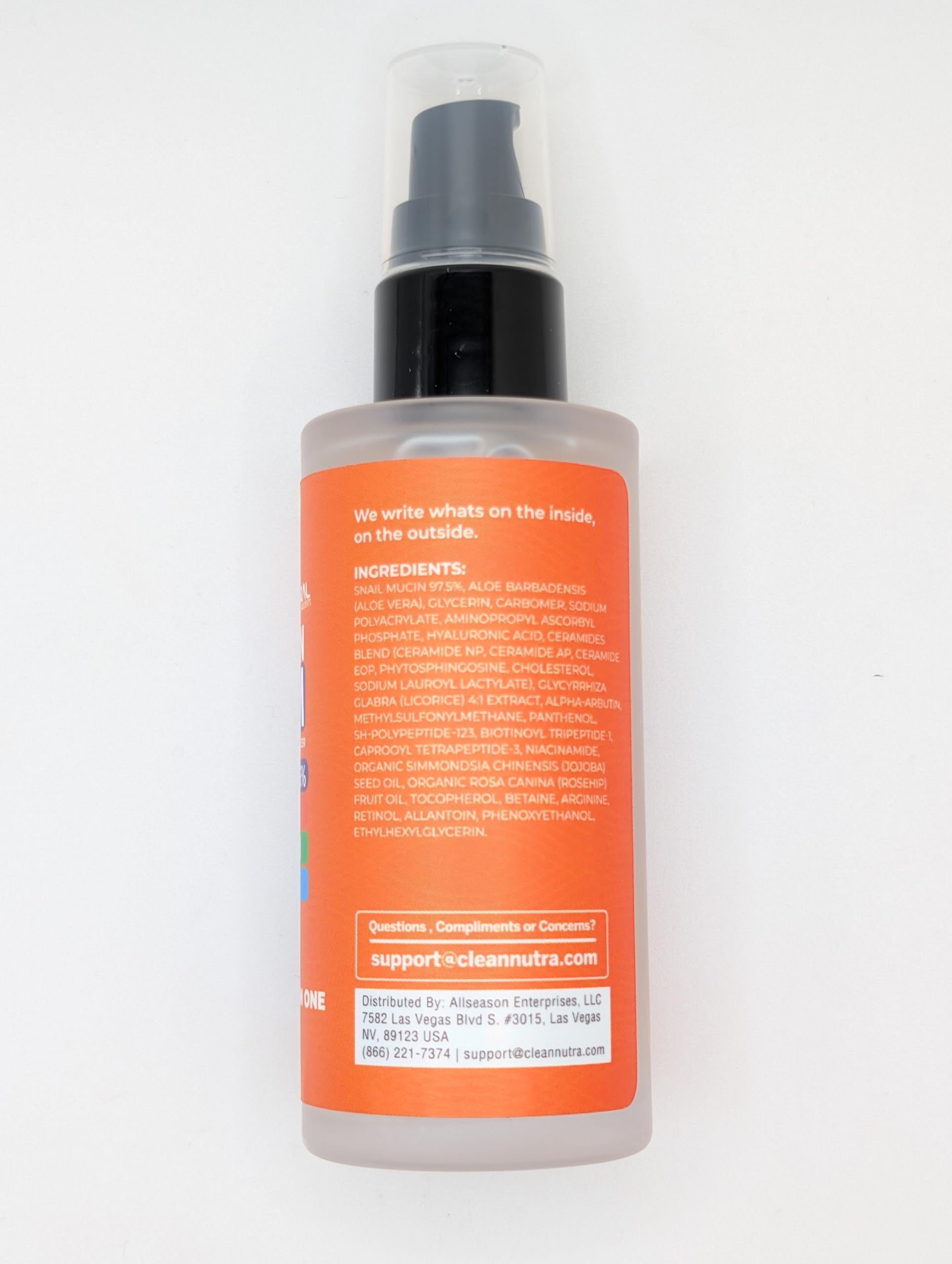 Suero Clean Beauty Ceramidas, mantiene hidratación diaria.
