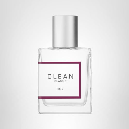 Fresh air accord with aquatic notes evokes a clean, airy vibe.