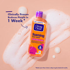 Clean & Clear Foaming Face Wash ingredients visual highlighting oil control.