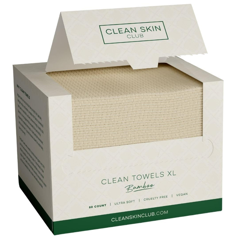 Paquete de 50 toallas faciales XL de Clean Skin Club para uso diario suave.