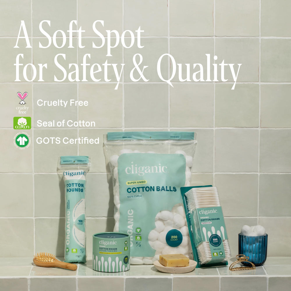 Cliganic Soft Absorbent Cotton Rounds ideal for facial care.