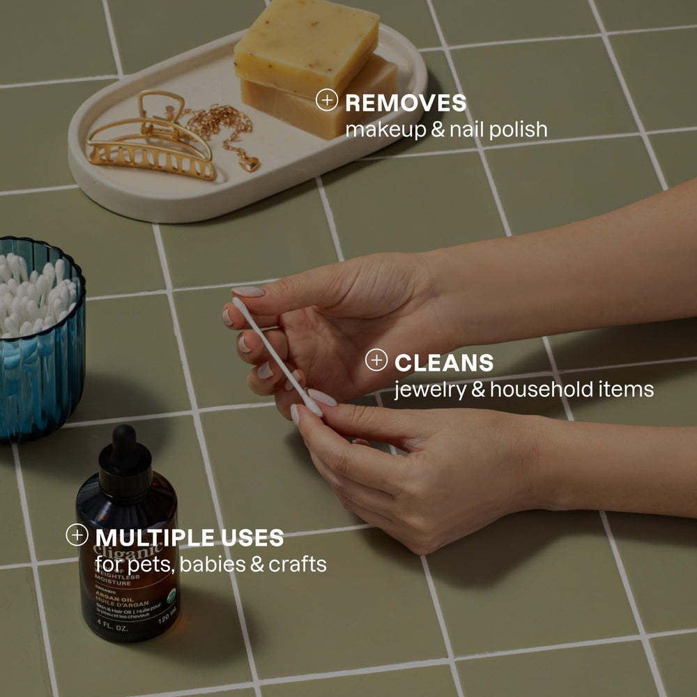 Cliganic beauty use: makeup removal with soft, absorbent cotton