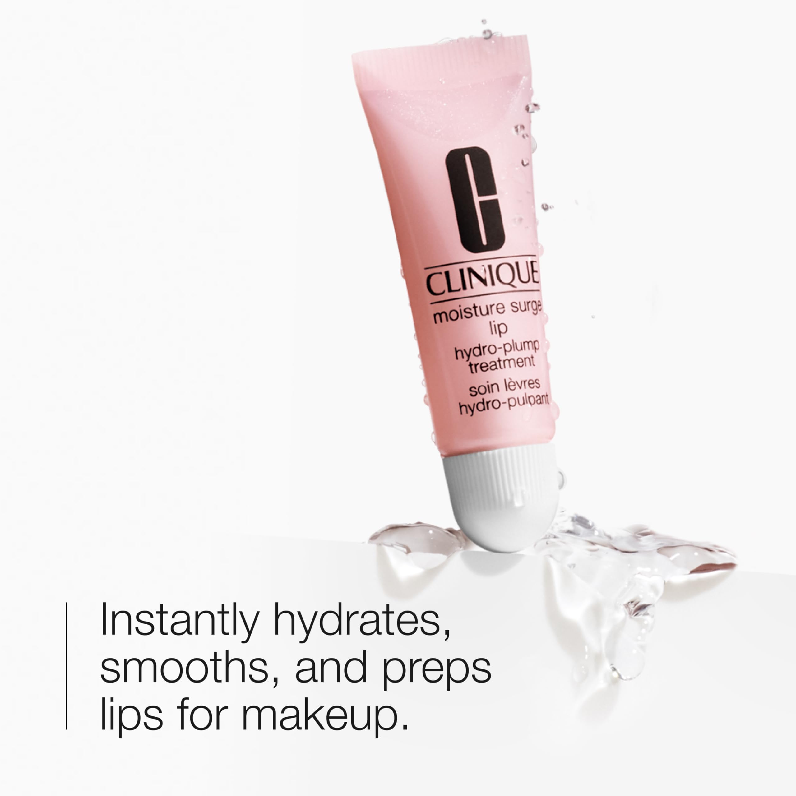 Aplicacion rapida de Clinique en labios para hidratacion inmediata