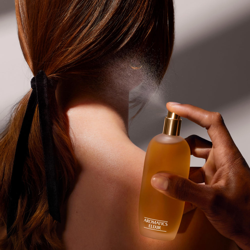 Clinique Aromatics Elixir mini-travel-size enables on-the-go scent moments.