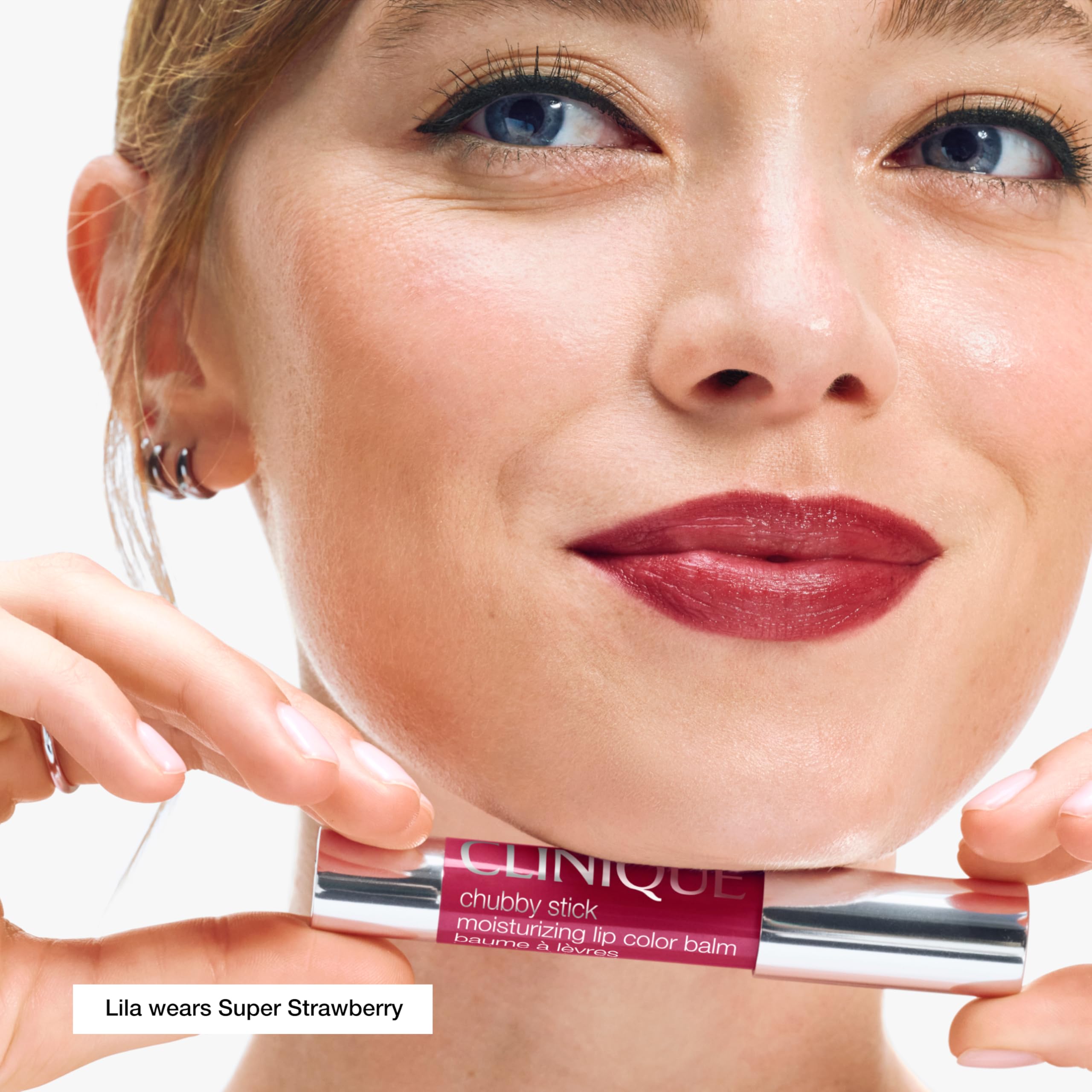 Clinique Chubby Stick mirror-free design for easy on the go touch ups.