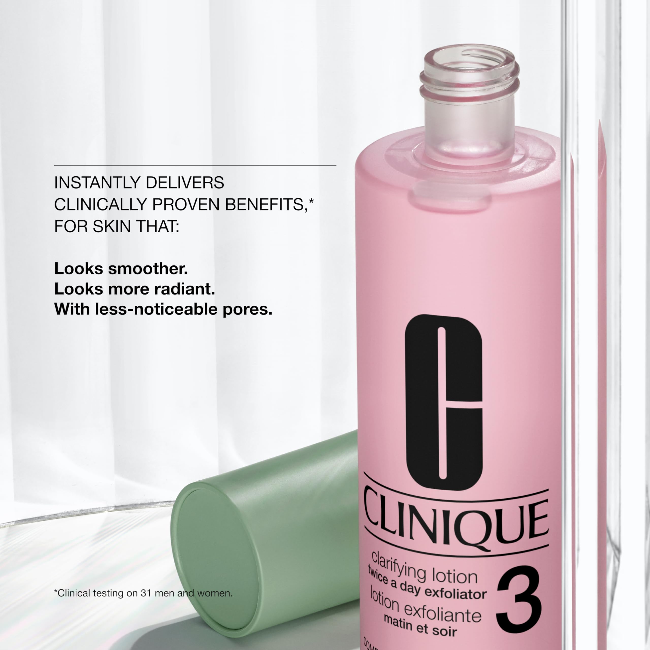 Textura sedosa de Clinique Clarifying Lotion 3 cuida poros y brillos.