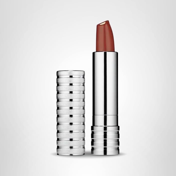Long-lasting wear Clinique Berry Freeze lip color on lips
