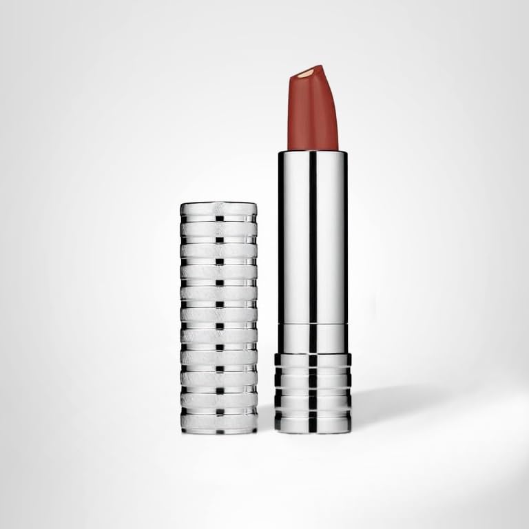 Clinique Dramatically Different Lipstick enhances cupid's bow with precise lip-line definition.