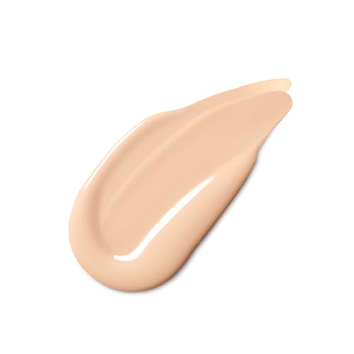 Clinique Even Better Clinical Serum Foundation application demonstrates SPF 25 protection in routine makeup.