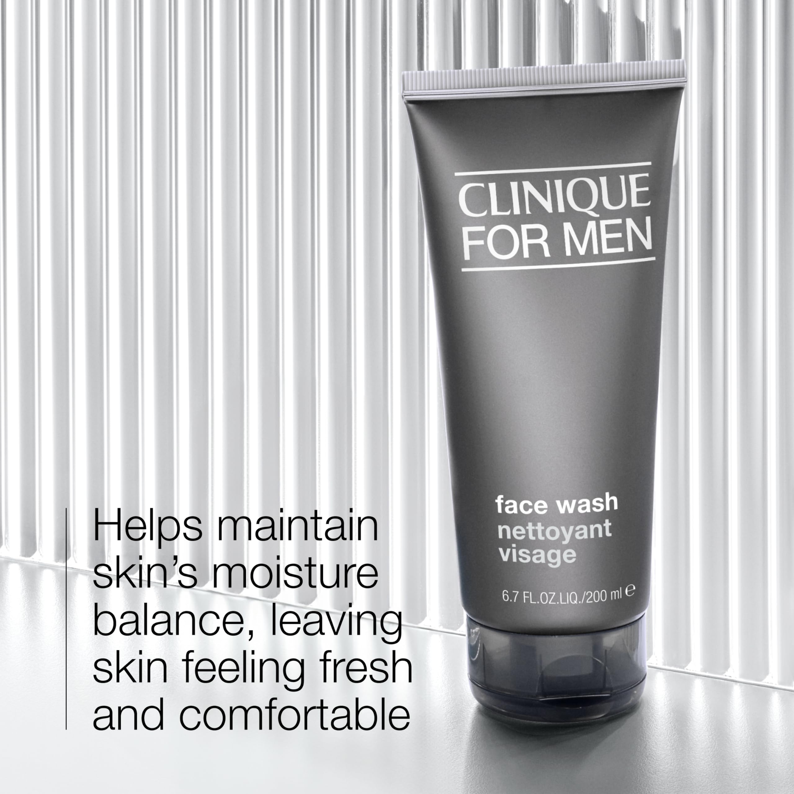 Clinique For Men Face Wash foam-lather gently removes dirt and oil while supporting moisture balance.
