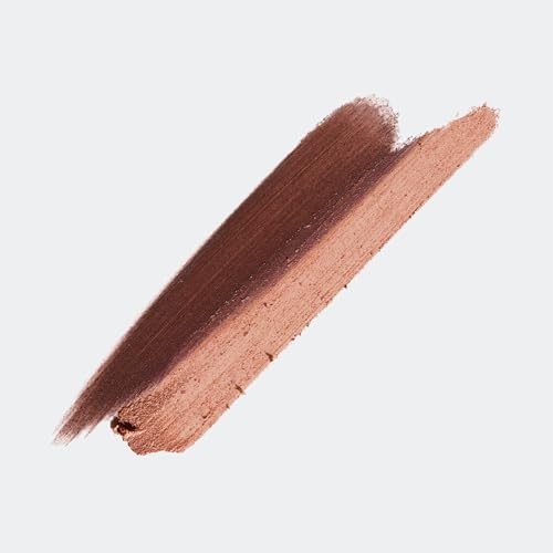 Clinique High Impact Shadow Play powder definer applied for precise definition.