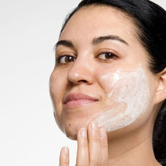 Clinique Liquid Facial Soap fragrance-free label highlighting allergy-tested formula.