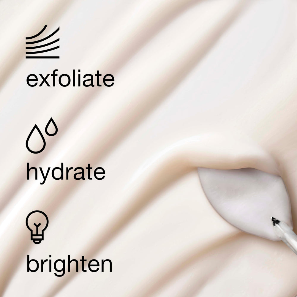 Clinique Moisture Surge Active Glow Serum after application showing brightness