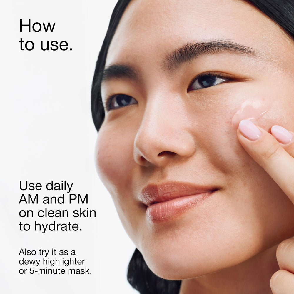 Provides a smooth makeup canvas with Clinique Moisture Surge.
