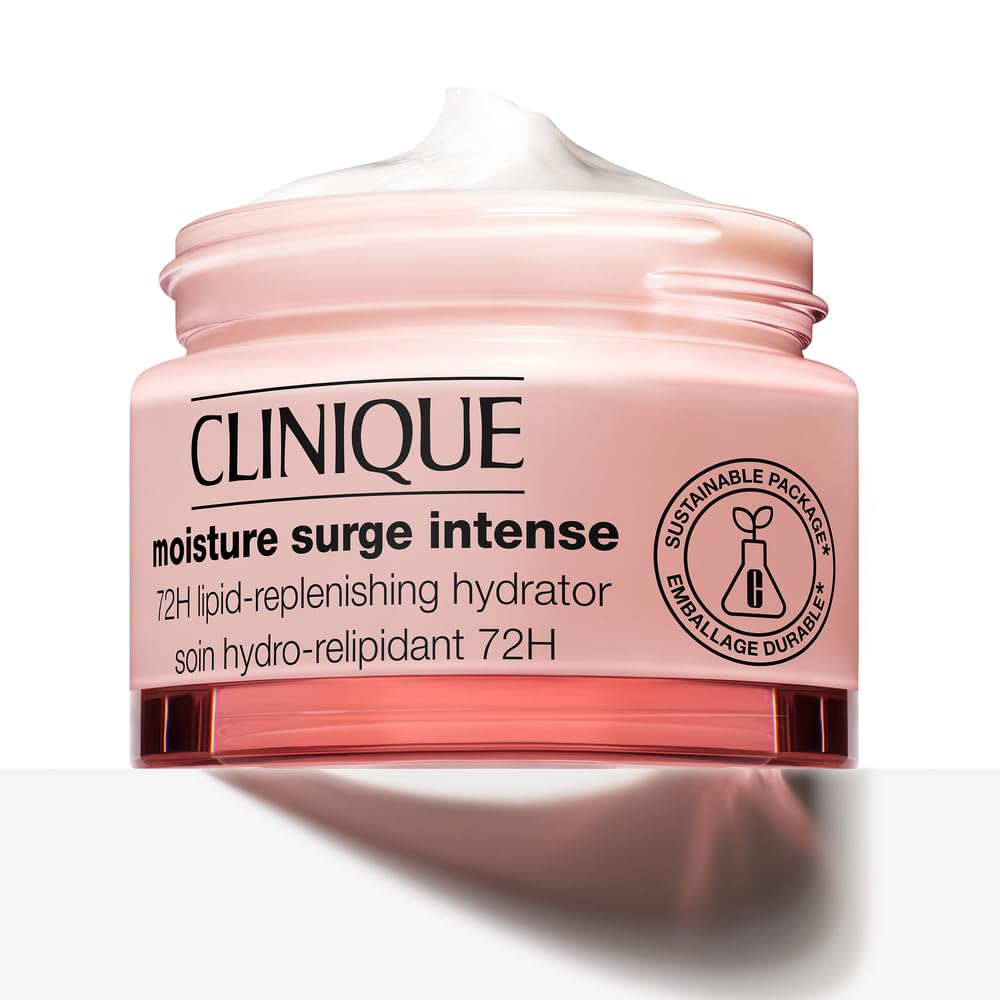  hydrated skin with a healthy glow after using Clinique Moisture Surge Intense.