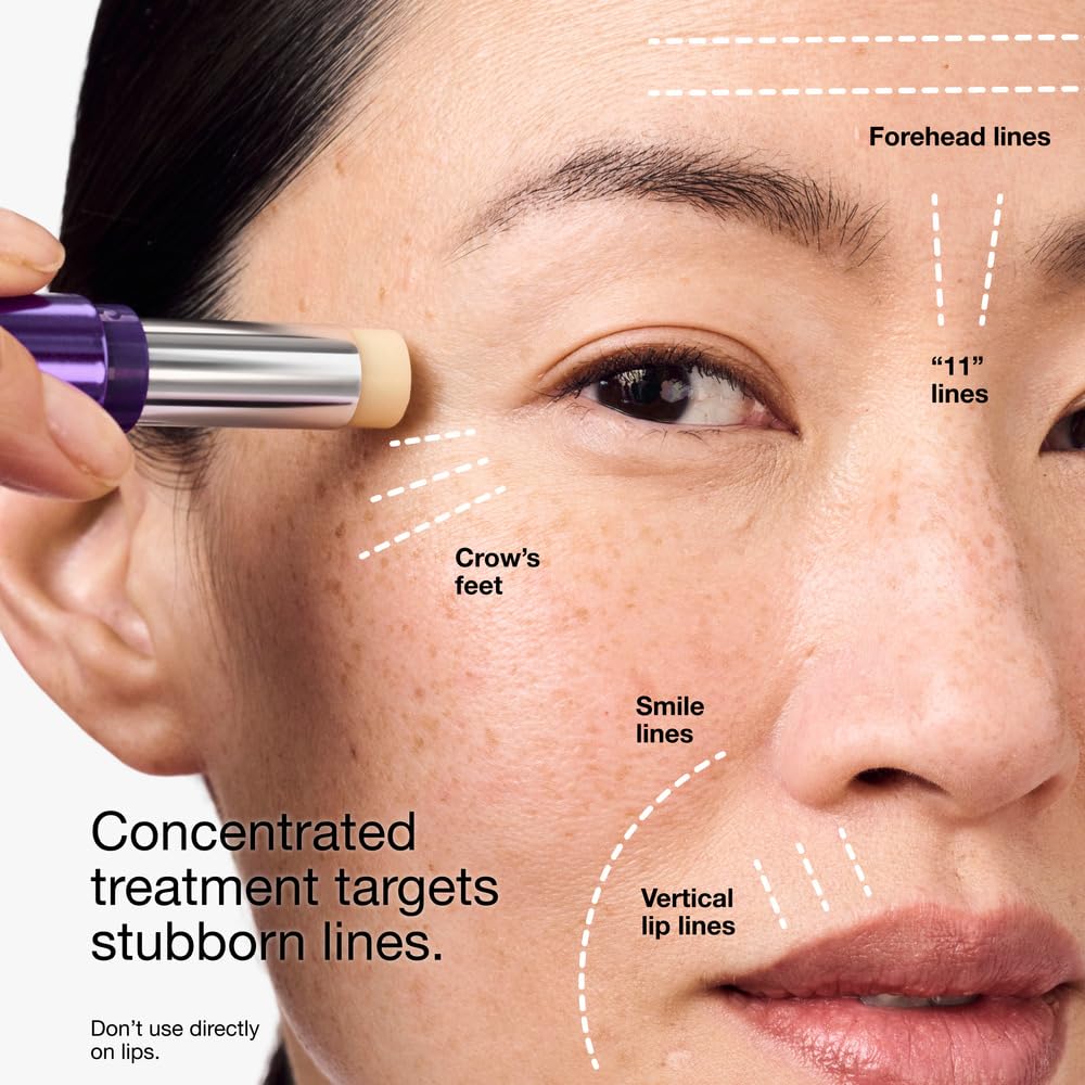 Clinique Smart Clinical Repair balm texture swatch reveals smooth, hydrating finish.