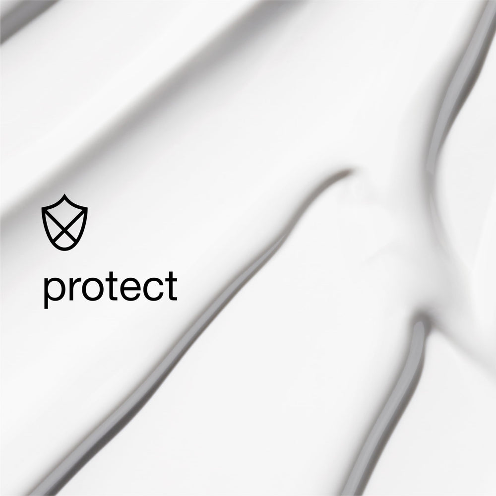 Clinique mineral sunscreen applied on children demonstrates safe, gentle use.