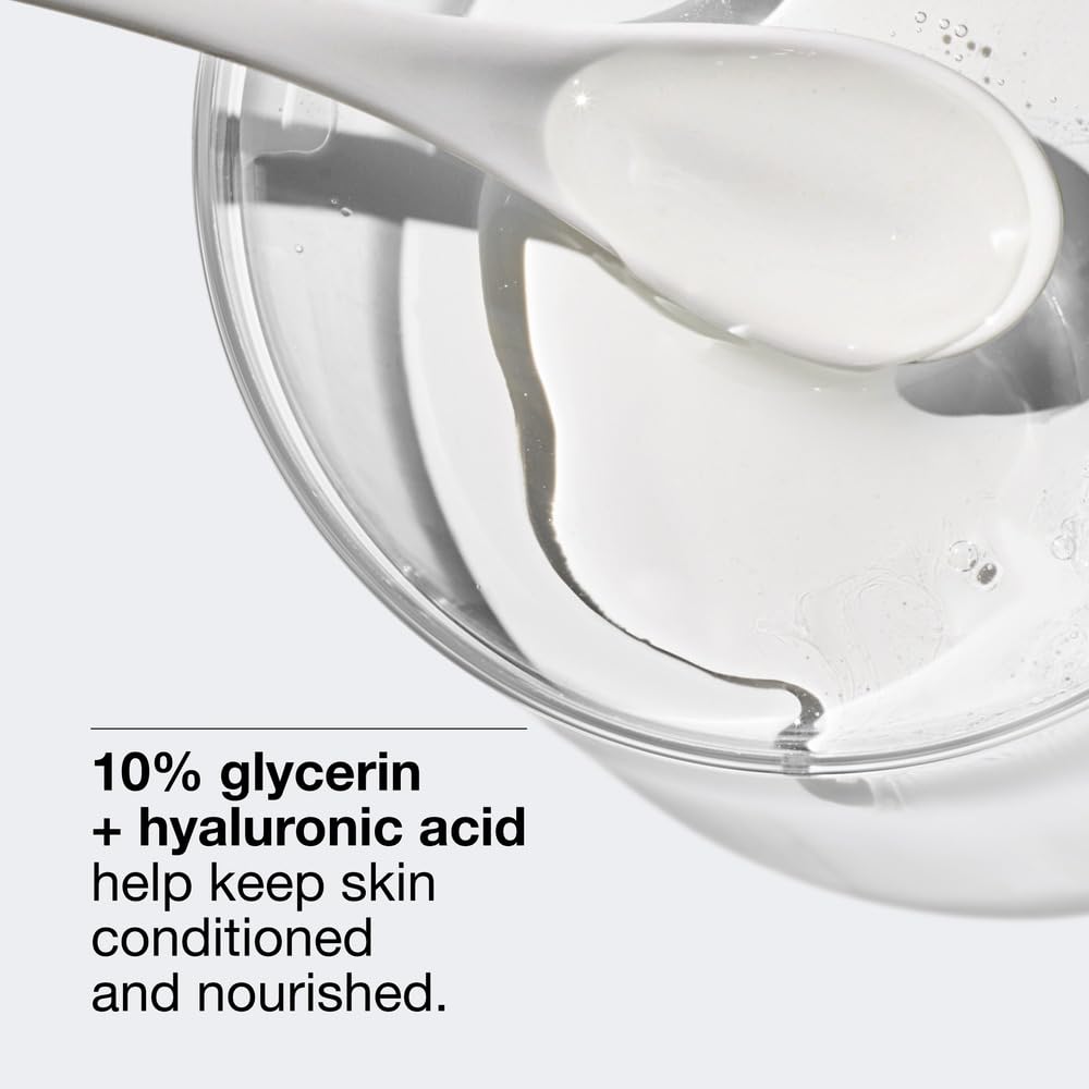 Clinique Take The Day Off mousse rinse-off action reveals clean finish.