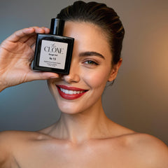 Clone Rouge Veil 13 spray application demonstrating even mist.
