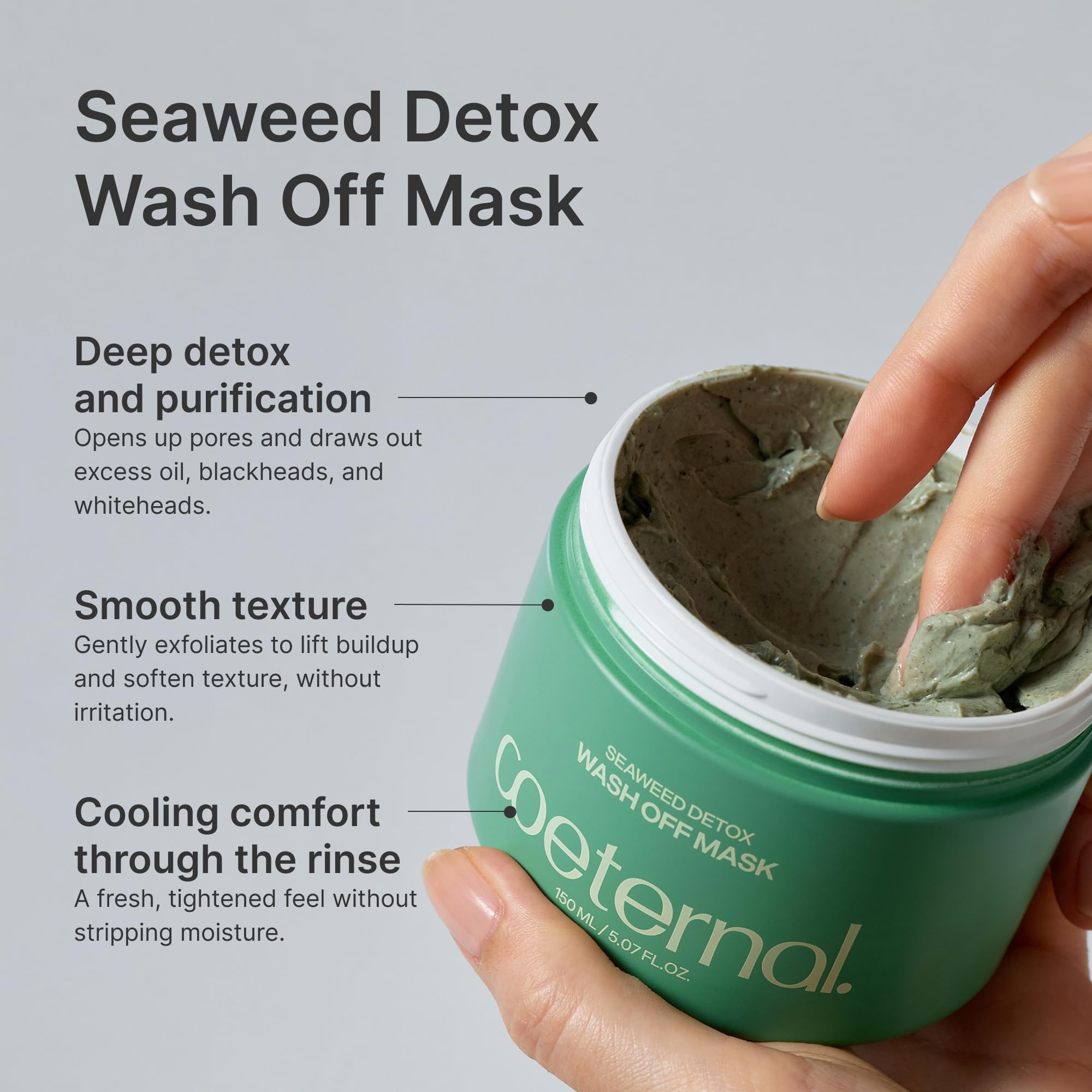 Aplicación de la mascarilla coeternal en el rostro, sensación refrescante.