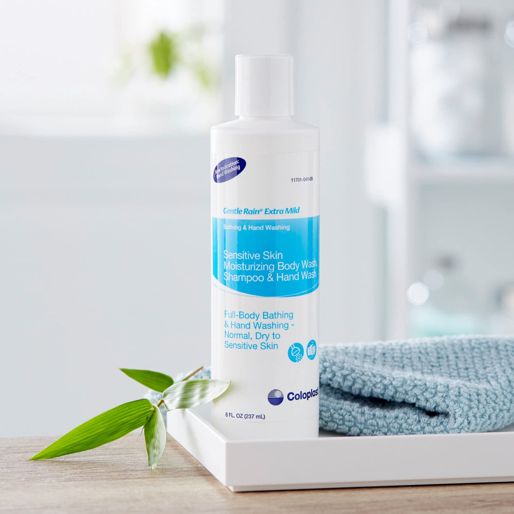 Coloplast Gentle Rain care scene demonstrates safe cleansing for fragile skin.