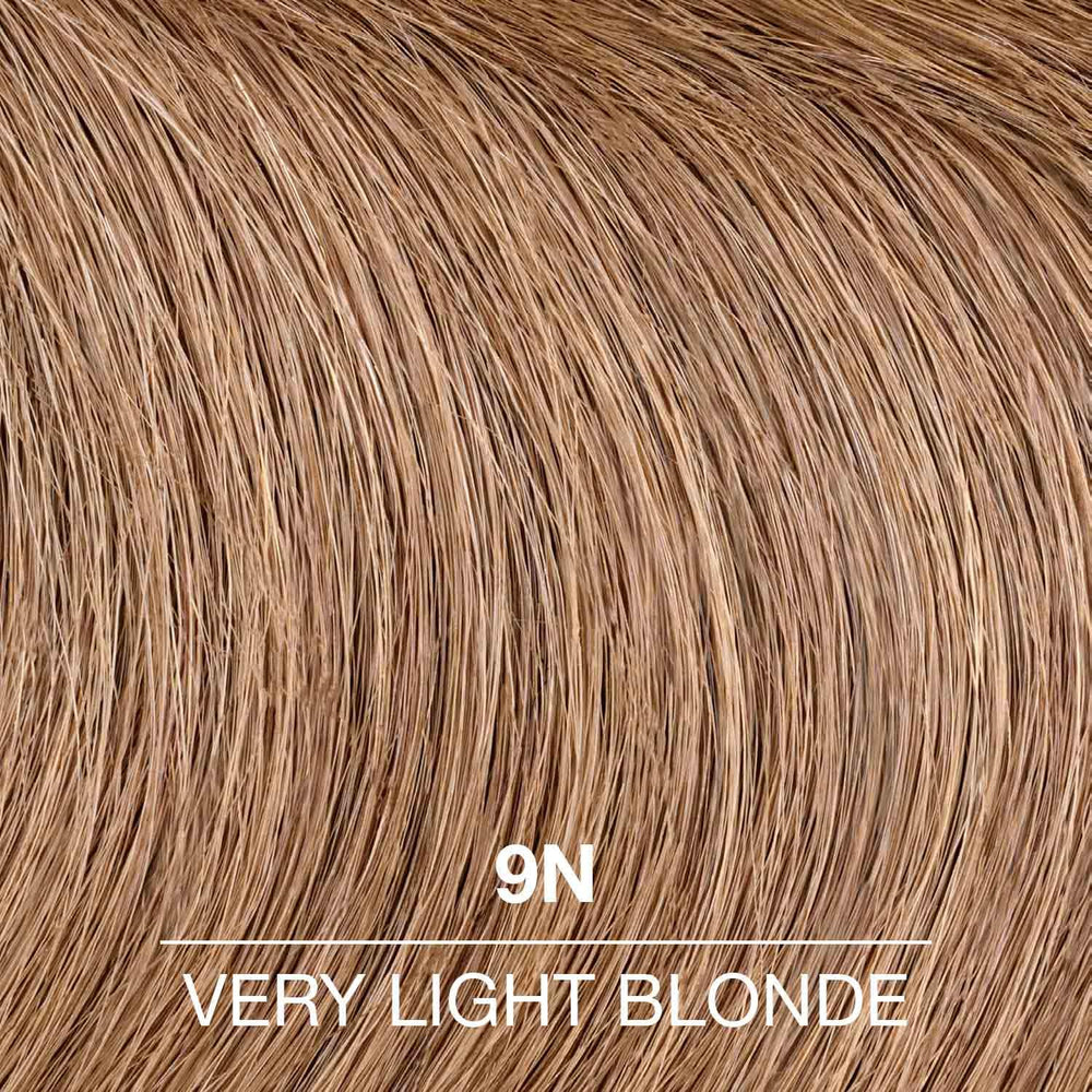 COLORCHARM 9N Very Light Blonde shade yields vibrant, even color.