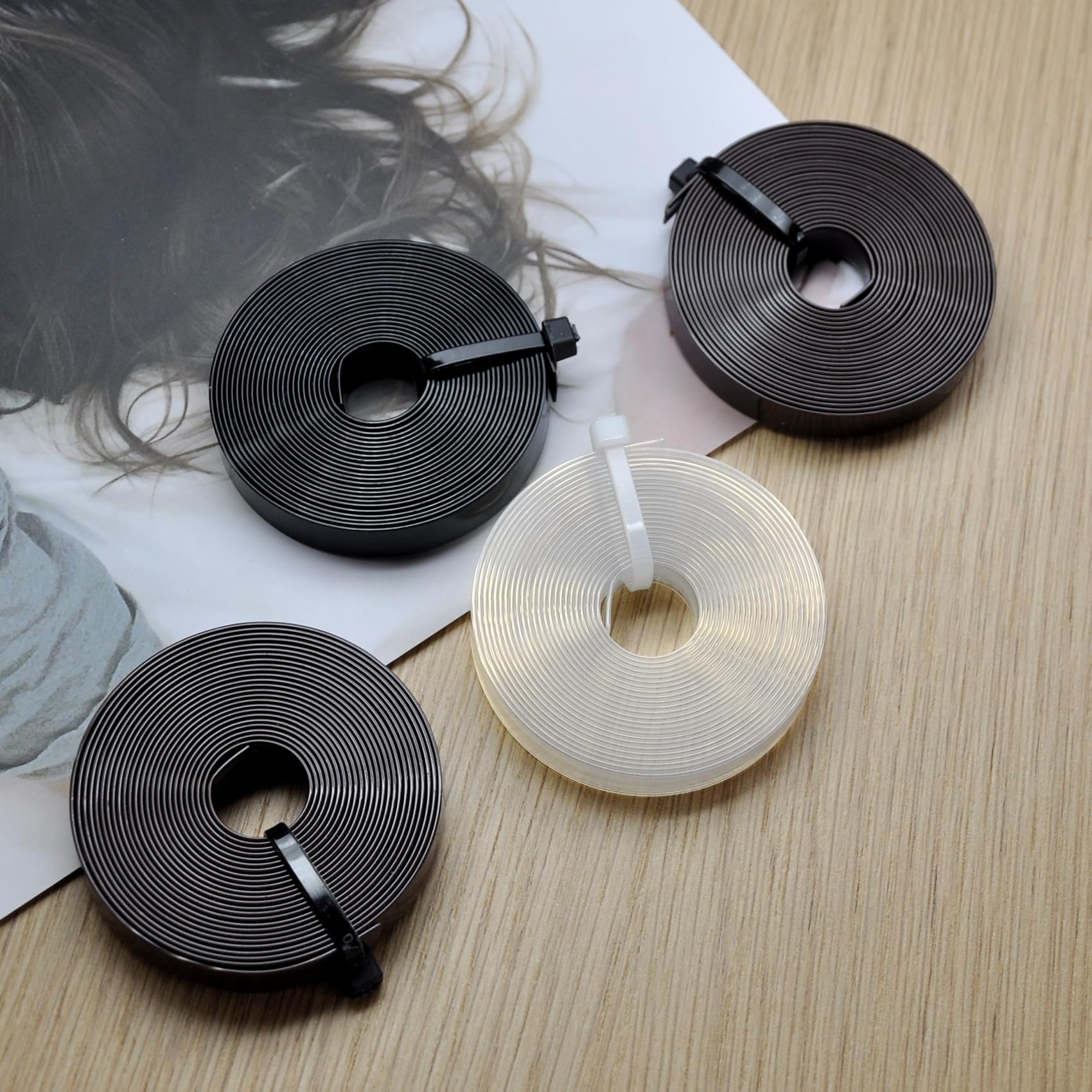 ColorYoung professional tools kit complements keratin glue for extensions.