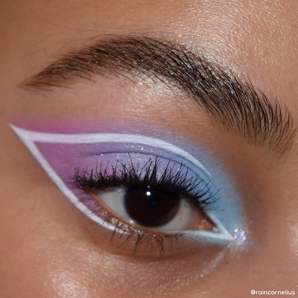 ColourPop: aplicación suave con brochas para difuminar fácilmente.