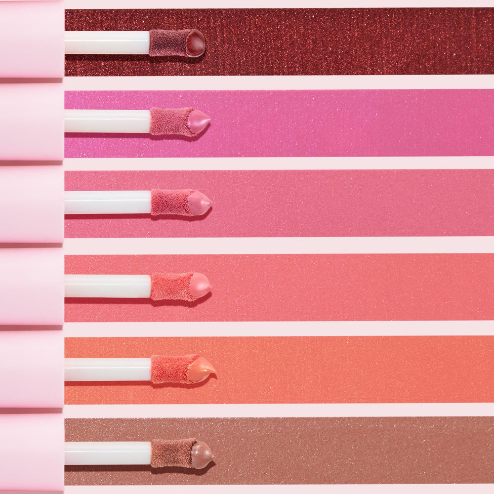 ColourPop blush líquido con ácido poliglutámico para hidratación duradera.