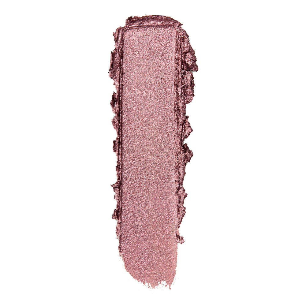ColourPop Shadow Stix utilizado como base para tono intenso
