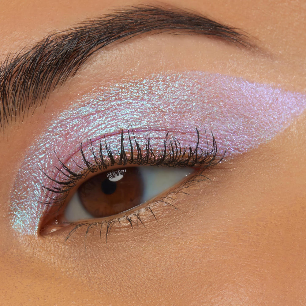ColourPop Shadow Stix Disco Disco: delineado preciso con sacapuntas integrado para definición.