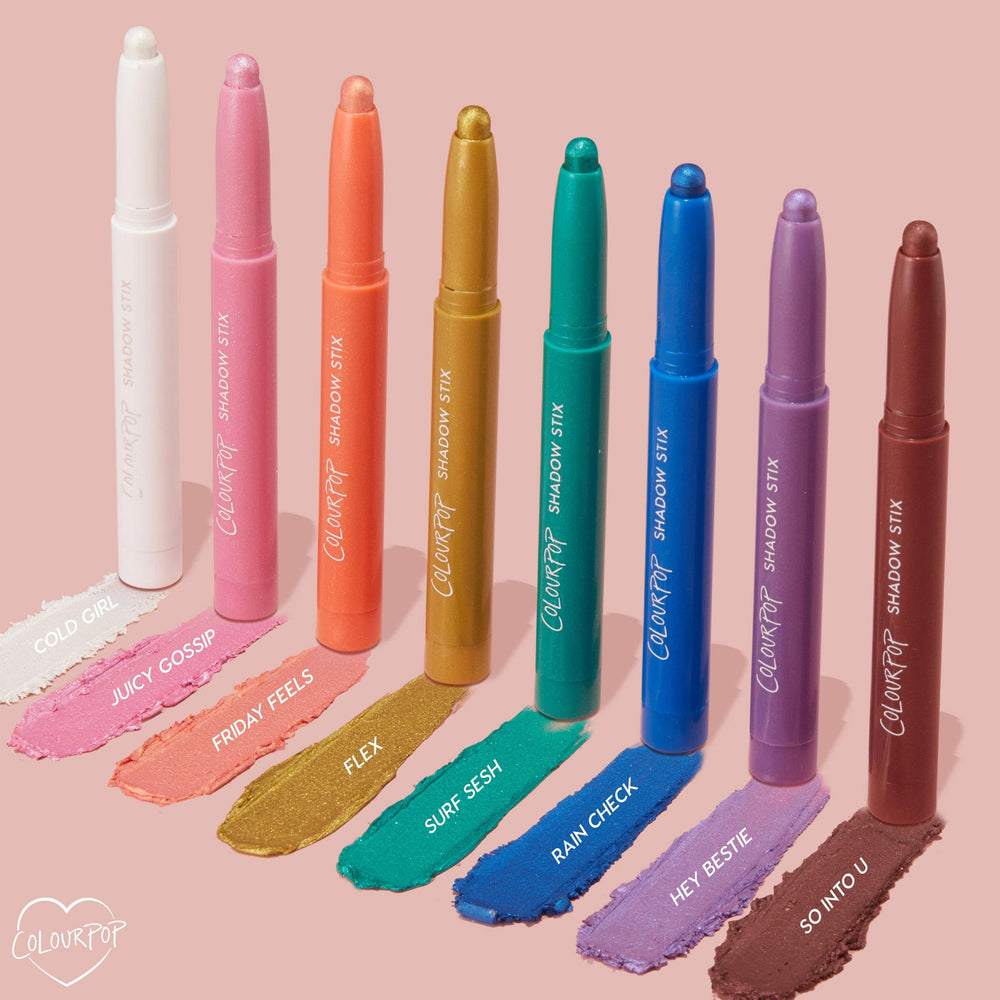 Shadow Stix So Into U, textura cremosa para mezclas rápidas y fáciles.