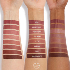 ColourPop So Juicy Plumping Lip Liner con ligero hormigueo para volumen percibido.