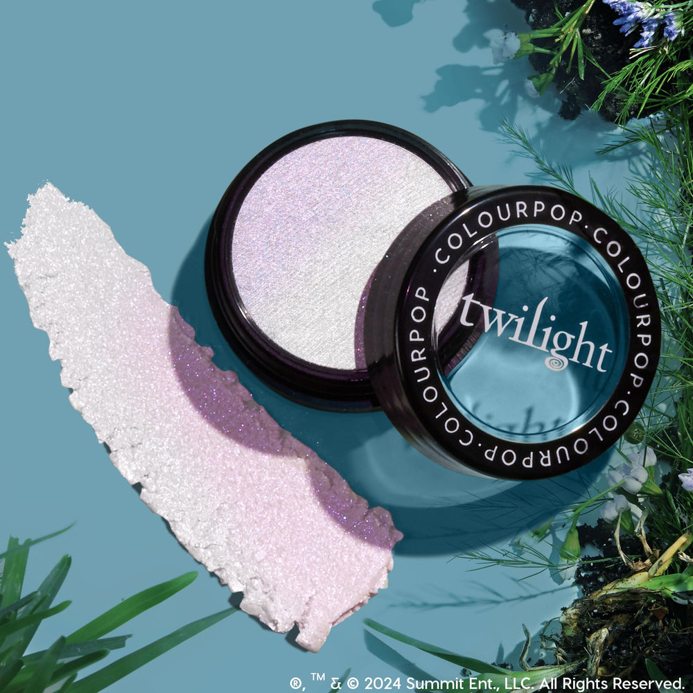 ColourPop Twilight Meadow iluminación de rostro para un resplandor natural