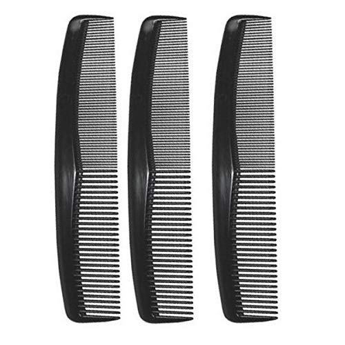 Comfort Axis close-up reveals fine and wide teeth for precision styling