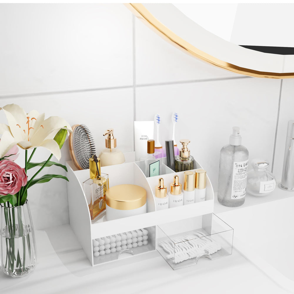 COMFYROOM doubles as elegant desktop storage for cosmetics.